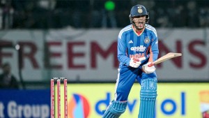 গিলকে বাদ দিয়ে ভারতের বিশ্বকাপ দল ঘোষণা