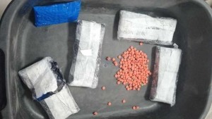 বিমানবন্দর দিয়ে ফ্রান্সে ইয়াবা পাঠানোর চেষ্টা, উদ্ধার ৪০০০