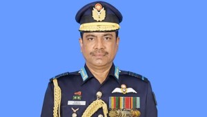 বিমান বাহিনীর সাবেক প্রধানের ফ্ল্যাট ক্রোক, ব্যাংক হিসাব ফ্রিজ