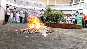 নেত্রকোনায় ডিপ্লোমা ইন লাইভস্টক শিক্ষার্থীদের বিক্ষোভ