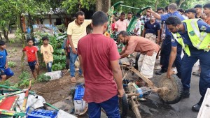 নাটোরে বাস-অটোরিকশা সংঘর্ষে ৩ জন নিহত