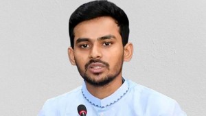 বিসিবি নির্বাচন নিয়ে ক্রিকেটারদের পোস্টে অসন্তুষ্ট ক্রীড়া উপদেষ্টা