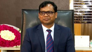 সিলেটের ডিসি সারওয়ার আলমকে শোকজ