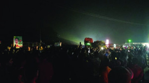 এসএসসির পরীক্ষার পূর্বে প্রবেশপত্র না পাওয়ায়, মহাসড়ক অবরোধ