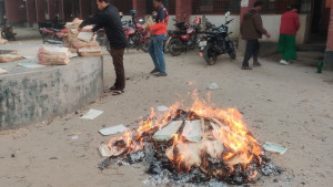 দিনাজপুরে দাবি-বিহীন প্রায় ৪ হাজার দলিল ধ্বংস