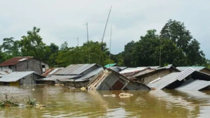 বন্যা–জলবায়ু–দারিদ্র্য: বাংলাদেশের ভবিষ্যৎ উন্নয়নের অদৃশ্য ত্রিভুজ