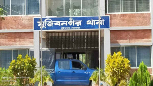 মেহেরপুরে ভোট দেয়াকে কেন্দ্র করে মারধর