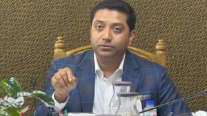 পে-স্কেল অনিশ্চিত রেখে প্রাথমিকের নতুন নীতিমালার ঘোষণা