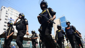 কারওয়ান বাজার থেকে র‌্যাবের হাতে শীর্ষ সন্ত্রাসী মহরম আটক