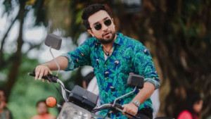 বাইক দুর্ঘটনায় আহত জোভান