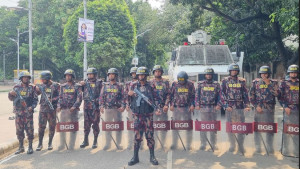 আওয়ামী লীগের প্রতিষ্ঠাবার্ষিকী ঘিরে ধানমন্ডি ৩২-এ বিজিবি মোতায়েন