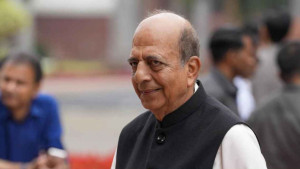 বাংলাদেশে ভারতের হাইকমিশনার দীনেশ ত্রিবেদী পেলেন মন্ত্রীর মর্যাদা