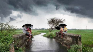 দেশের ১১ অঞ্চলে ঝোড়ো হাওয়া ও বজ্রবৃষ্টির পূর্বাভাস