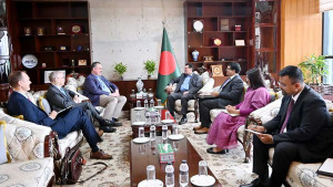 যুক্তরাষ্ট্রের ওপর বাজি ধরলে কখনো পস্তাতে হবে না: রাষ্ট্রদূত