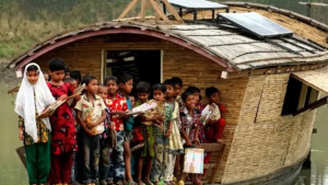 ইউনেস্কোর পুরস্কার পেল বাংলাদেশের ভাসমান বিদ্যালয় উদ্যোগ