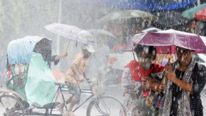 যে ৪ বিভাগে ভারী বর্ষণ হতে পারে