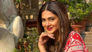 আবারও বিয়ের গুঞ্জনে জেনিফার উইংগেট