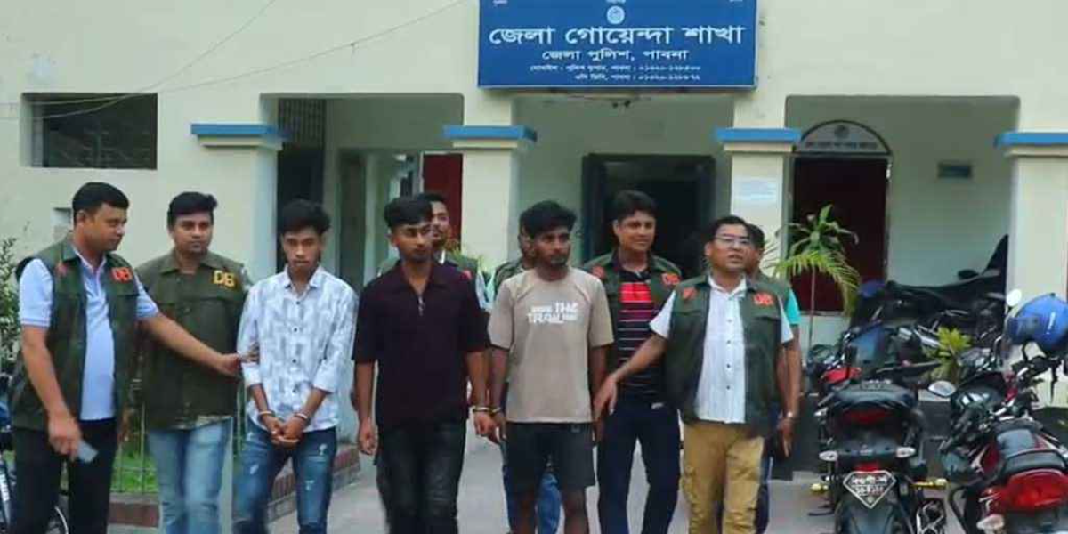 চাচাতো ভাইয়ের হাতে খুন, বস্তায় মিলল রিয়ার মরদেহ