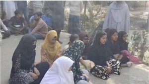 ইটভাটার ট্রাক্টরের চাকায় পিষ্ট হয়ে শিক্ষকের মৃত্যু