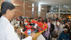 মানুষ চায় সুশাসিত ও সুন্দর বাংলাদেশ: কৃষিমন্ত্রী