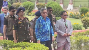 চার দিনের সফরে নিজ জেলায় রাষ্ট্রপতি