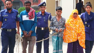 পাবনায় অটোরিকশাচালক ফজলু হত্যার ঘটনায় স্ত্রীসহ গ্রেপ্তার ৩
