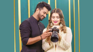 ফারহানকে স্বামী দাবি তিশার, সহঅভিনেত্রীকে মারধরের অভিযোগ