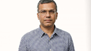 সম্মিলিত ইসলামী ব্যাংকের কার্যক্রম অব্যাহত রাখার নির্দেশ গভর্নরের