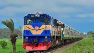 আগামীকাল থেকে চলবে ঈদ স্পেশাল ট্রেন