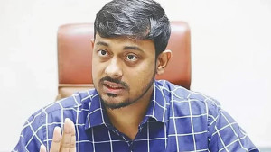 নাসীরুদ্দীন পাটওয়ারীকে লিগ্যাল নোটিশ